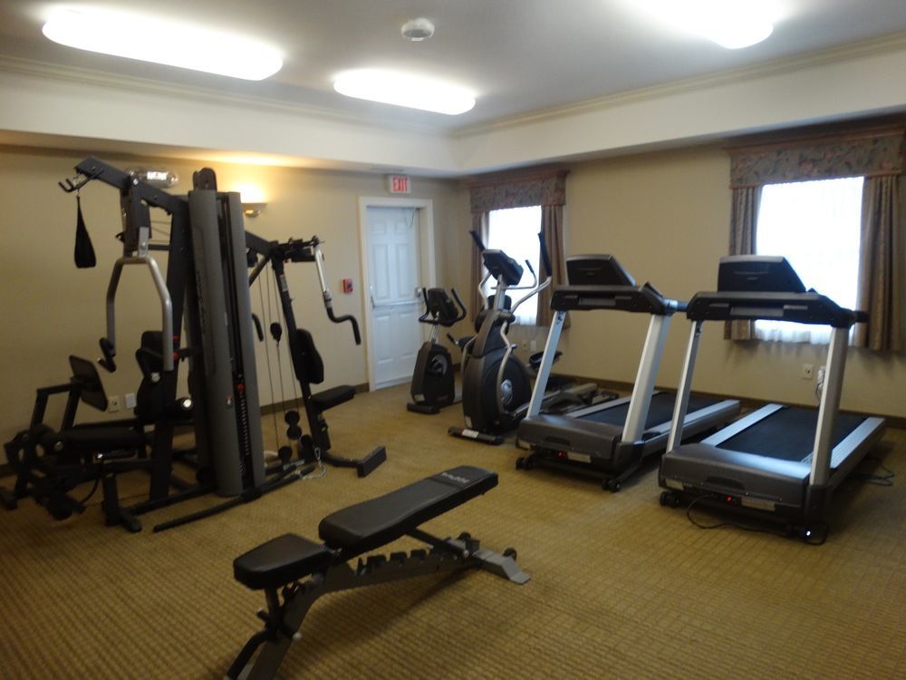 Quality Inn & Suites Amsterdam Fredericton Ngoại thất bức ảnh