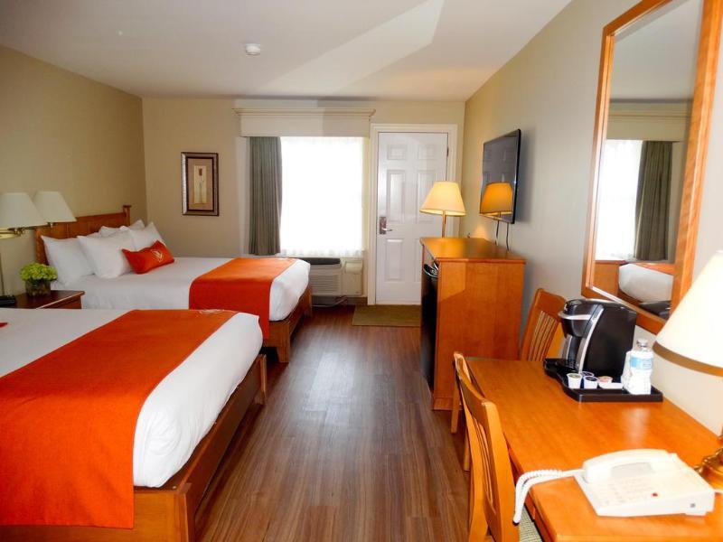 Quality Inn & Suites Amsterdam Fredericton Ngoại thất bức ảnh